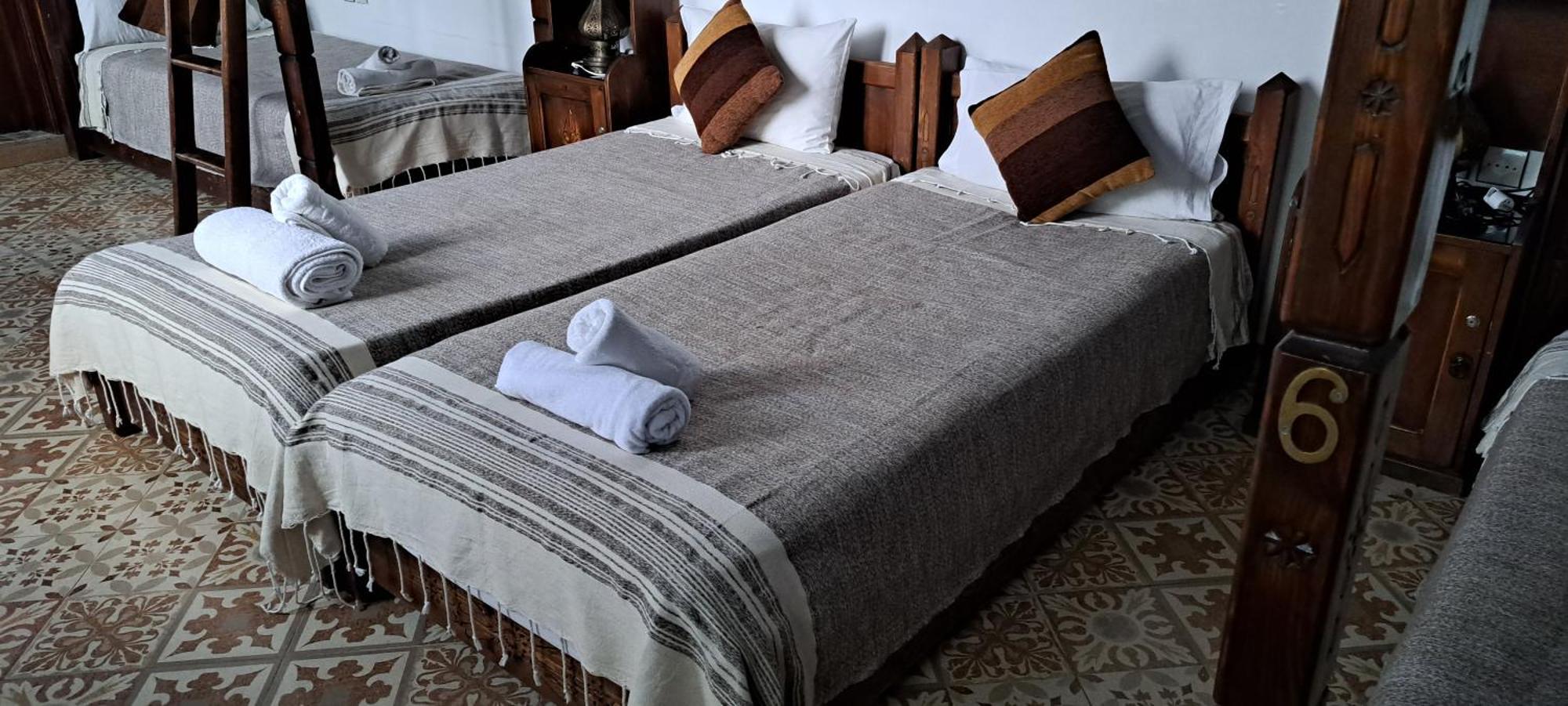 Dar Yakout Hotel เชฟชาอูน ภายนอก รูปภาพ